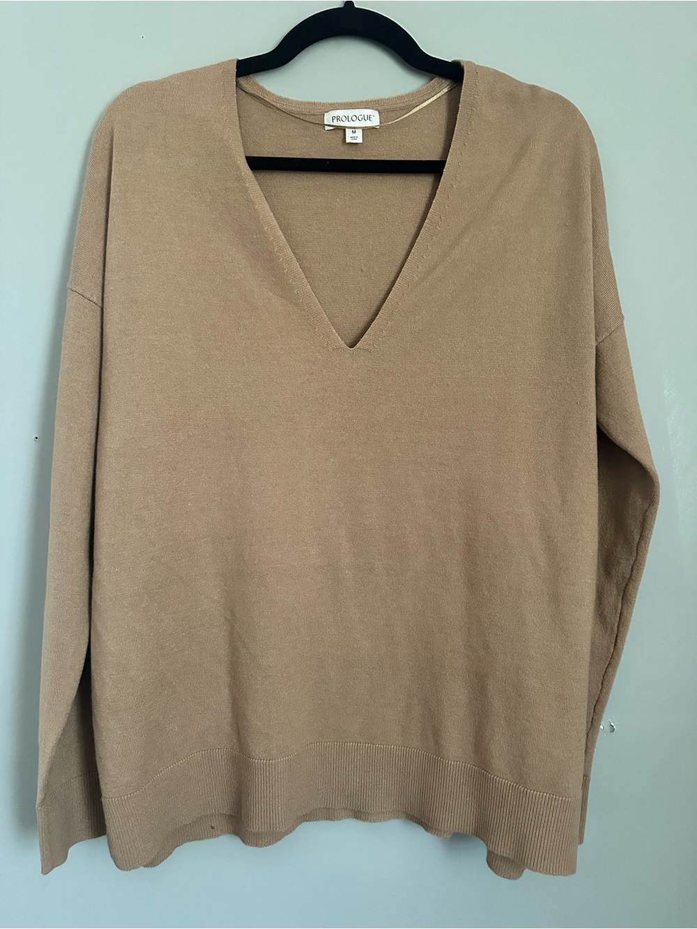 Prologue Sweater Womens M Tan Camel V Neck Long Sleeve Relaxed Knit Neutral